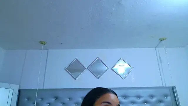 Snapshot of EileenBenzon chatting on April 27, 1:31 pm EileenBenzon online show from April 27, 1:31 pm