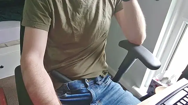 an4y8ot online show from March 29, 1:55 pm