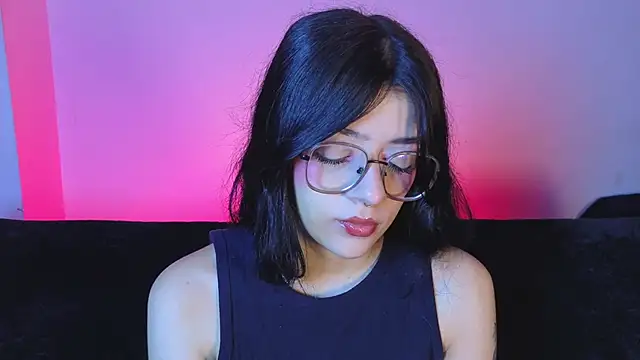 Snapshot of lana_dol chatting on March 13, 12:56 pm lana dol online show from March 13, 12:56 pm