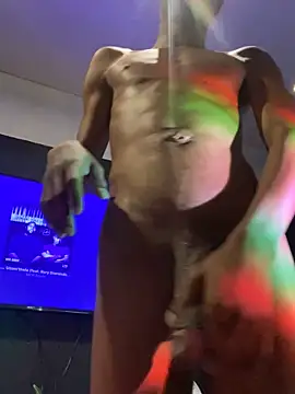 Snapshot of BlueIceCube chatting on September 12, 5:07 am BlueIceCube online show from September 12, 5:07 am