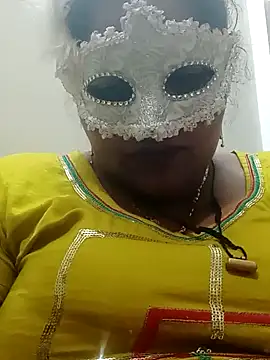 Snapshot of seemi_bhabhi chatting on February 1, 8:29 am seemi bhabhi online show from February 1, 8:29 am