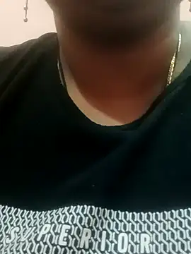 Snapshot of seemi_bhabhi chatting on February 7, 12:53 am seemi bhabhi online show from February 7, 12:53 am