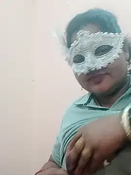 Snapshot of seemi_bhabhi chatting on February 20, 3:34 am seemi bhabhi online show from February 20, 3:34 am