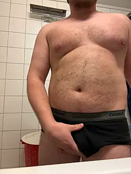 Snapshot of Johny69xo chatting on March 16, 9:26 pm Johny69xo online show from March 16, 9:26 pm