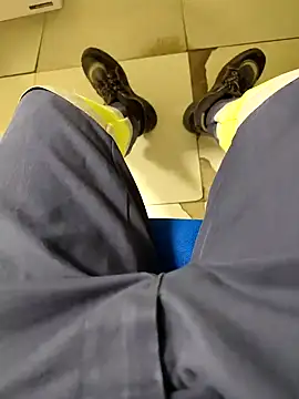 Snapshot of coppiapazza chatting on December 25, 9:54 pm coppiapazza online show from December 25, 9:54 pm