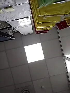 Snapshot of coppiapazza chatting on December 31, 3:42 pm coppiapazza online show from December 31, 3:42 pm