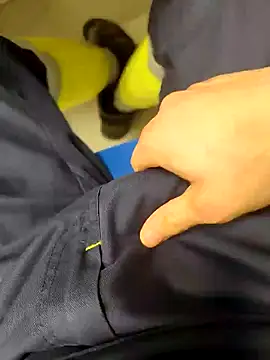 Snapshot of coppiapazza chatting on February 14, 4:20 pm coppiapazza online show from February 14, 4:20 pm