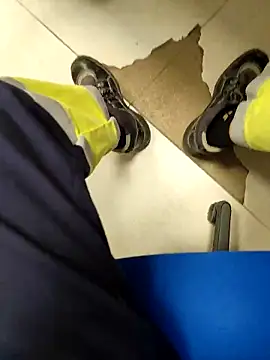 Snapshot of coppiapazza chatting on March 12, 3:29 pm coppiapazza online show from March 12, 3:29 pm