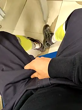 Snapshot of coppiapazza chatting on March 17, 6:07 am coppiapazza online show from March 17, 6:07 am