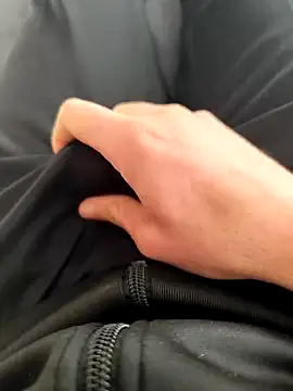 Snapshot of coppiapazza chatting on March 21, 4:18 pm coppiapazza online show from March 21, 4:18 pm