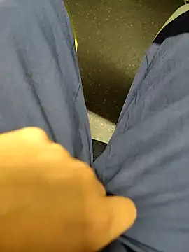 Snapshot of coppiapazza chatting on October 15, 4:29 pm coppiapazza online show from October 15, 4:29 pm