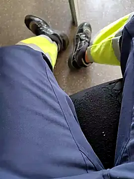 Snapshot of coppiapazza chatting on November 1, 1:46 pm coppiapazza online show from November 1, 1:46 pm