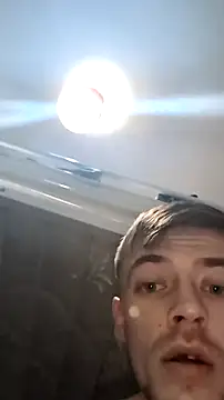 Snapshot of m19lonely chatting on January 19, 5:05 am m19lonely online show from January 19, 5:05 am