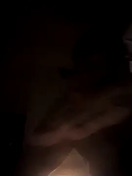 Snapshot of m19lonely chatting on October 12, 11:48 pm m19lonely online show from October 12, 11:48 pm