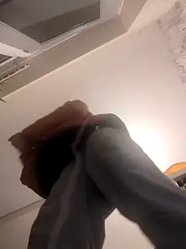 Snapshot of m19lonely chatting on October 20, 1:50 am m19lonely online show from October 20, 1:50 am