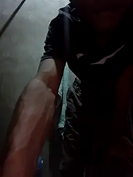 Reynold2608 online show from September 13, 12:32 am