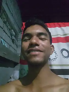 Snapshot of Reynold2608 chatting on July 7, 2:03 am Reynold2608 online show from July 7, 2:03 am