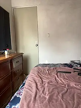 Nina-Chick777 online show from December 21, 9:58 pm