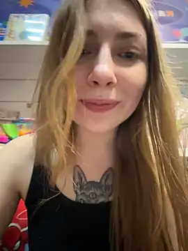 Snapshot of Sunny___Bunny chatting on May 28, 12:13 pm Sunny Bunny online show from May 28, 12:13 pm