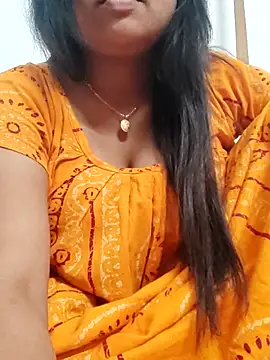 Snapshot of Priya_2222 chatting on February 28, 11:25 am Priya 2222 online show from February 28, 11:25 am
