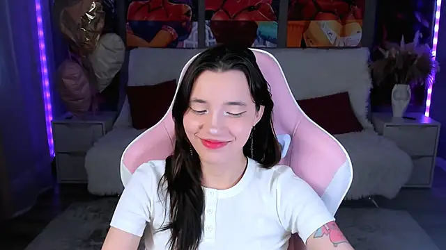 as1an girlfriend online show from April 5, 2:42 am