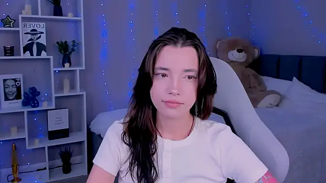 as1an girlfriend online show from April 27, 3:04 am