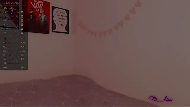  ni kiss online show from February 23, 10:20 pm