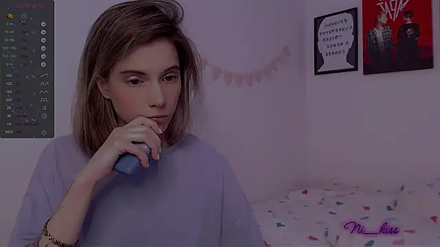  ni kiss online show from March 7, 6:54 pm