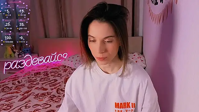  ni kiss online show from February 9, 8:18 am