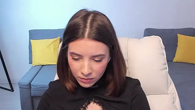 Anita Robby online show from April 5, 1:41 pm