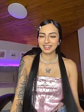 Hilary pinkk online show from June 21, 1:30 am