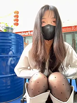 Snapshot of Xixi-Gala chatting on May 6, 3:46 am Xixi-Gala online show from May 6, 3:46 am