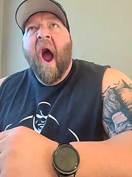 Strong Bear89 online show from January 1, 10:24 pm