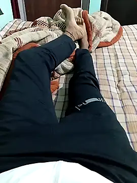 Snapshot of blr_boi chatting on December 12, 3:48 pm blr boi online show from December 12, 3:48 pm