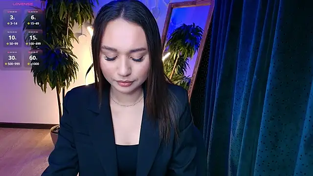 margeriTirell online show from April 17, 3:09 am