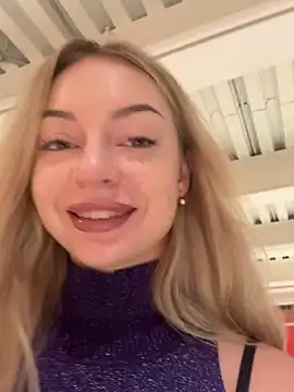 Snapshot of melissa_grr chatting on December 7, 11:40 am melissa grr online show from December 7, 11:40 am