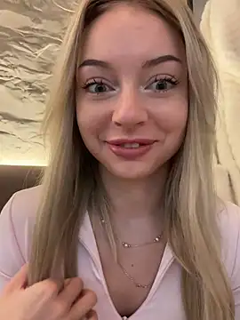 Snapshot of melissa_grr chatting on December 25, 11:22 am melissa grr online show from December 25, 11:22 am