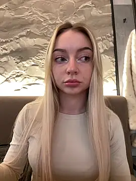 Snapshot of melissa_grr chatting on January 6, 1:19 pm melissa grr online show from January 6, 1:19 pm