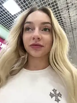 Snapshot of melissa_grr chatting on January 25, 11:44 am melissa grr online show from January 25, 11:44 am