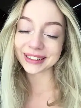 Snapshot of melissa_grr chatting on February 7, 2:47 pm melissa grr online show from February 7, 2:47 pm