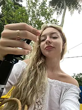 Snapshot of melissa_grr chatting on March 3, 11:55 am melissa grr online show from March 3, 11:55 am