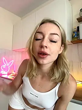 Snapshot of melissa_grr chatting on September 22, 9:00 am melissa grr online show from September 22, 9:00 am