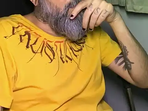 Snapshot of cabine103 chatting on September 26, 1:31 am cabine103 online show from September 26, 1:31 am