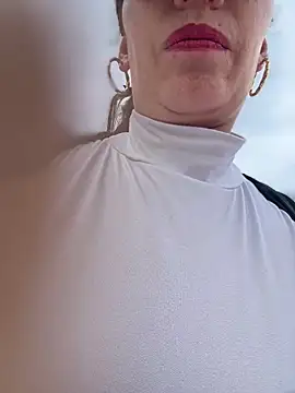 Alysson-- online show from April 13, 2:11 pm