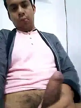 Snapshot of Edxxxdo30 chatting on January 18, 3:05 pm Edxxxdo30 online show from January 18, 3:05 pm