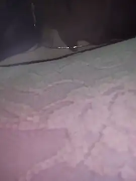 Snapshot of sara_pineros chatting on March 2, 12:20 am sara pineros online show from March 2, 12:20 am