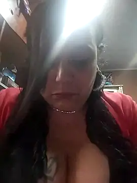 Snapshot of sara_pineros chatting on September 8, 6:40 pm sara pineros online show from September 8, 6:40 pm