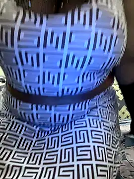 Snapshot of SnehaRai chatting on October 3, 5:32 pm SnehaRai online show from October 3, 5:32 pm