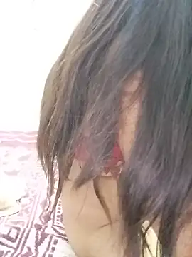 Snapshot of Cute-Ridhima chatting on July 7, 7:23 am Cute-Ridhima online show from July 7, 7:23 am