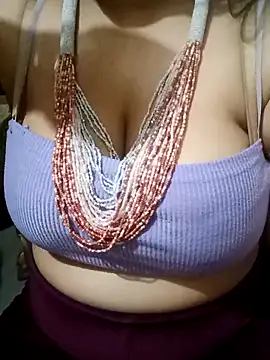 Snapshot of Dr_Kamsutra chatting on February 26, 10:53 pm Dr Kamsutra online show from February 26, 10:53 pm